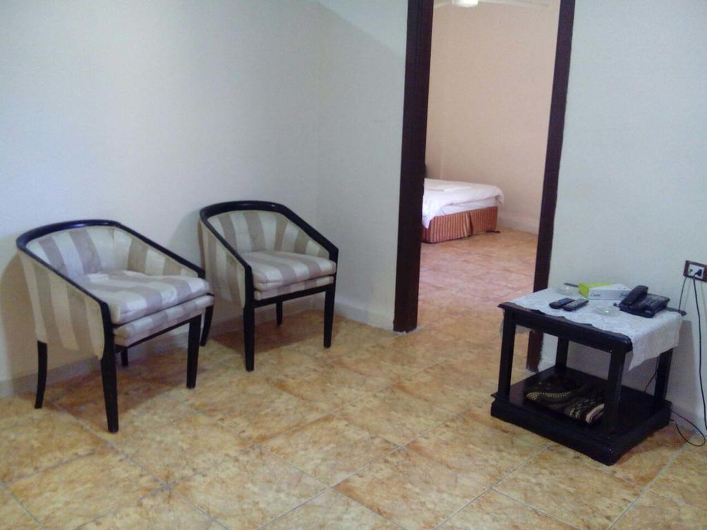 Al-Houriat Hotel Amman Exterior foto